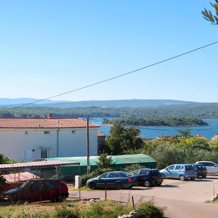 Apartamento Barbara By Interhome